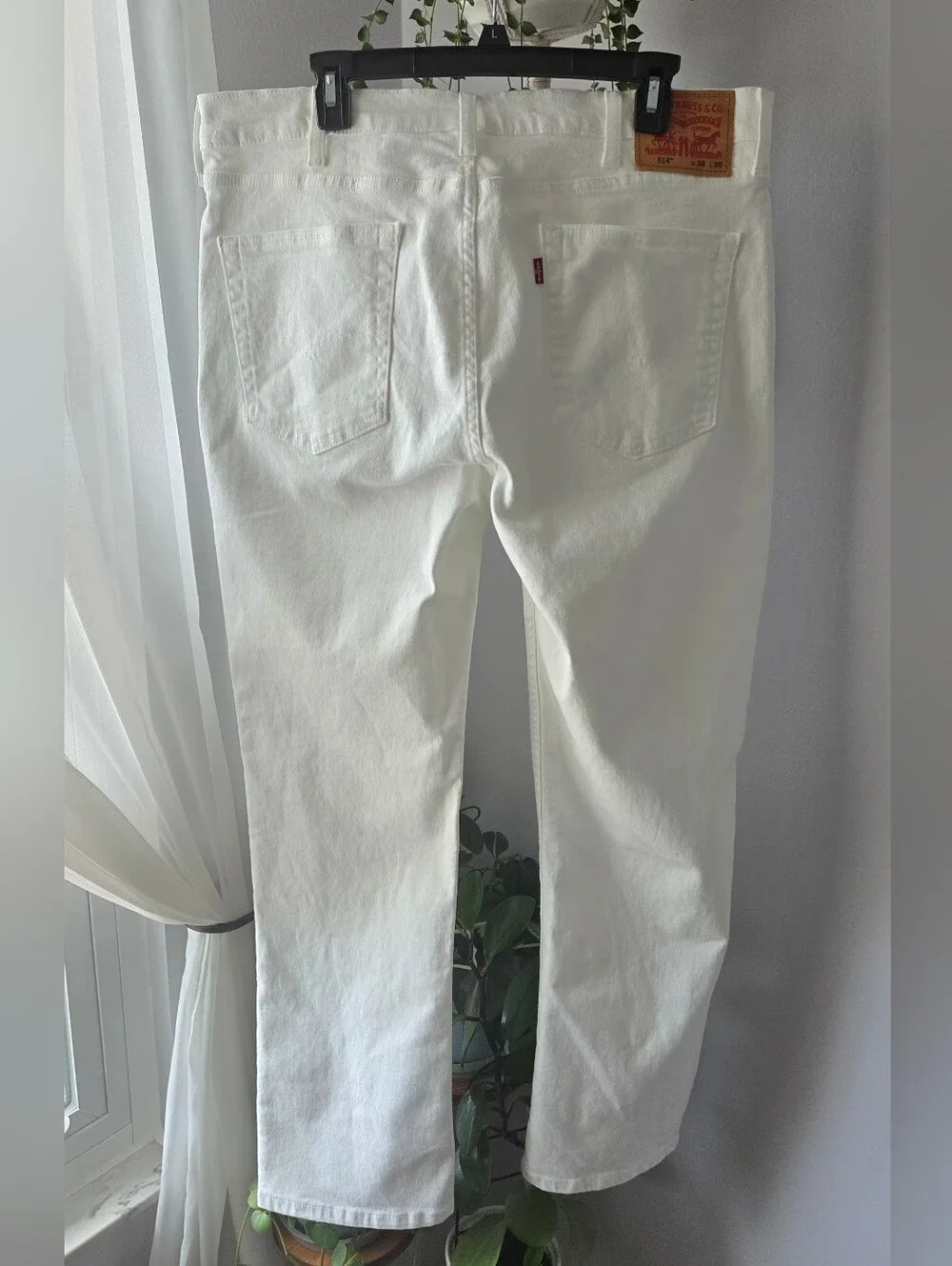 Levi's 514 Straight Leg Jeans Men's 38x30 White Denim Casual Classic Zip Fly